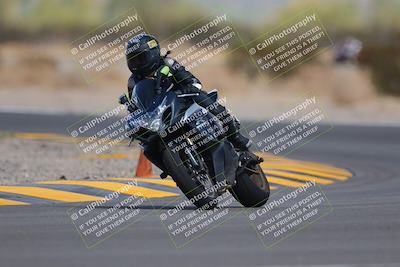 media/Sep-11-2022-SoCal Trackdays (Sun) [[81b7e951af]]/Turn 5 (1110am)/